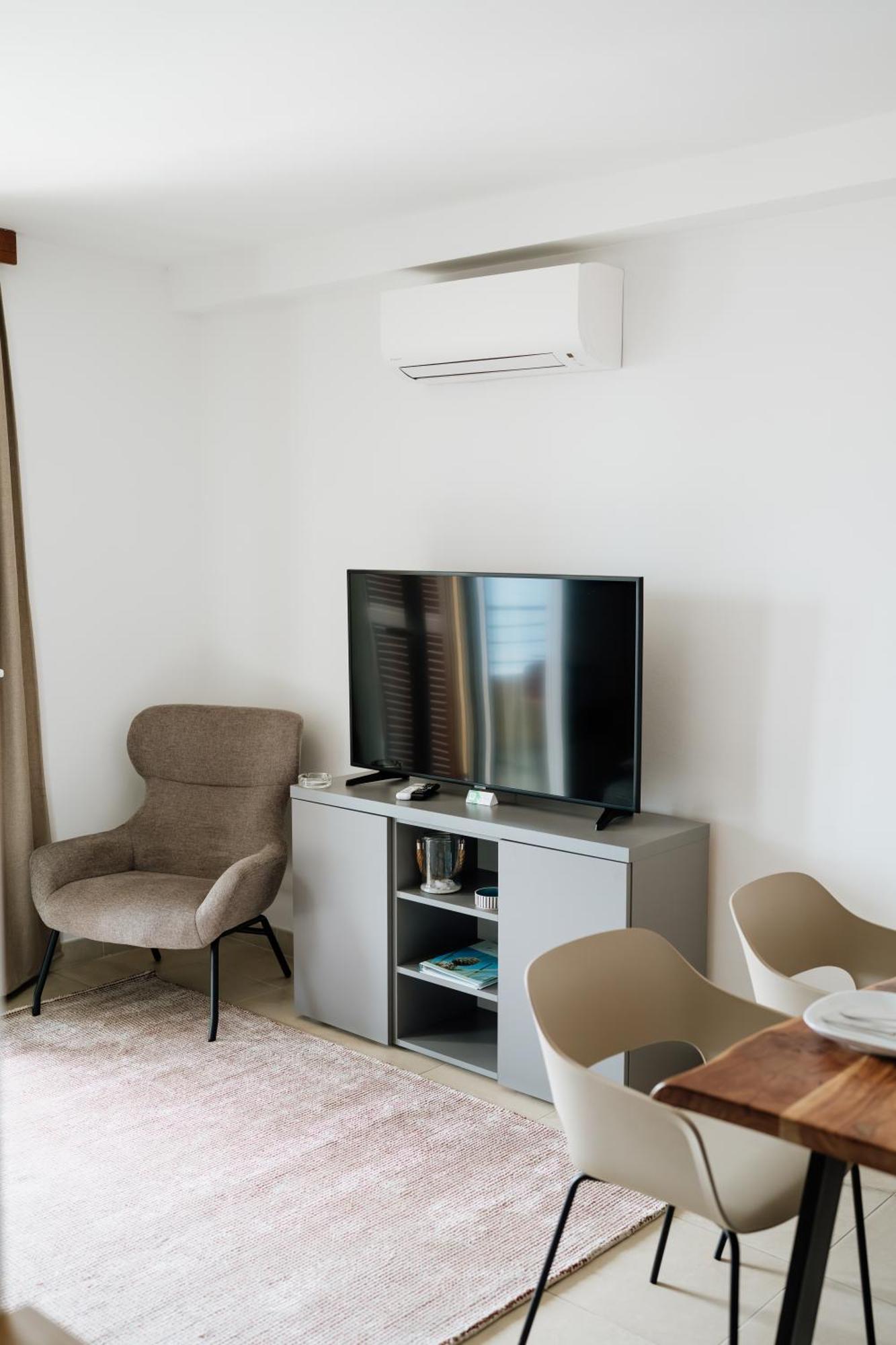 Apartmaji Punta Leilighet Veli Lošinj Eksteriør bilde