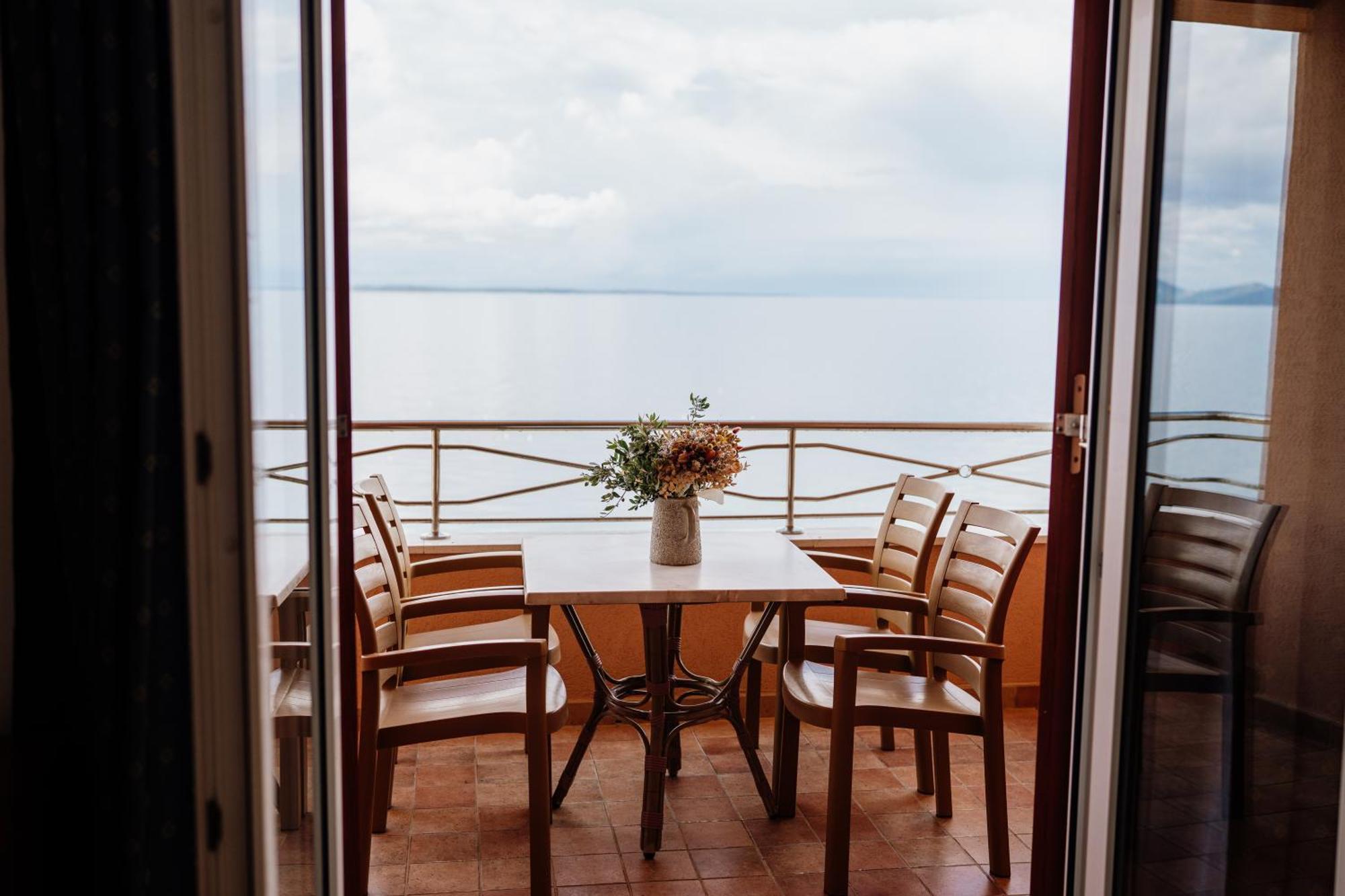 Apartmaji Punta Leilighet Veli Lošinj Eksteriør bilde